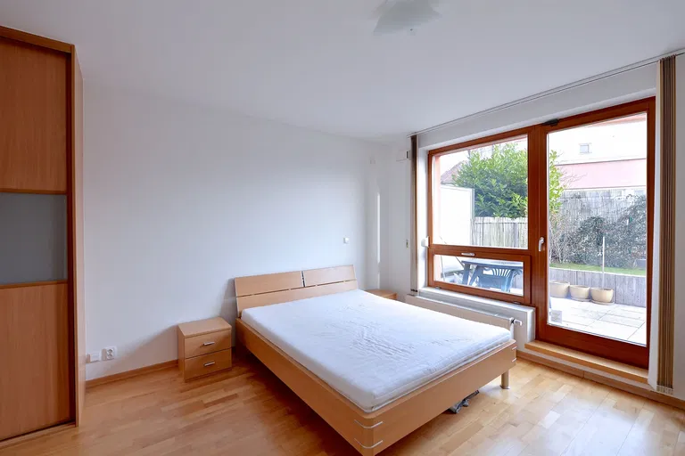Ke Klimentce, Smíchov - Praha 5 | Pronájem, Byt, 2+kk, 90 m²