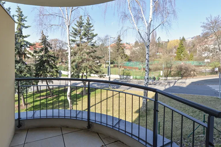 U Okrouhlíku, Smíchov - Praha 5 | Pronájem, Byt, 3+kk, 84 m²