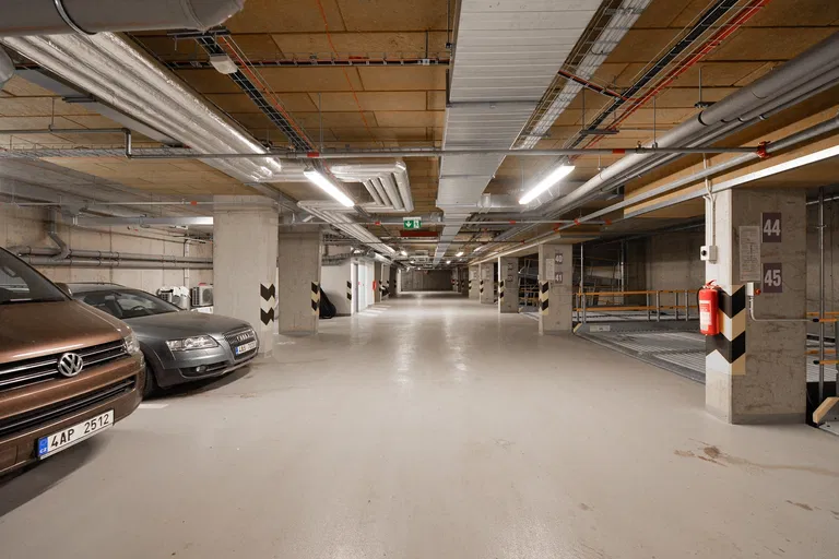 U Okrouhlíku, Smíchov - Praha 5 | Pronájem, Byt, 3+kk, 84 m²