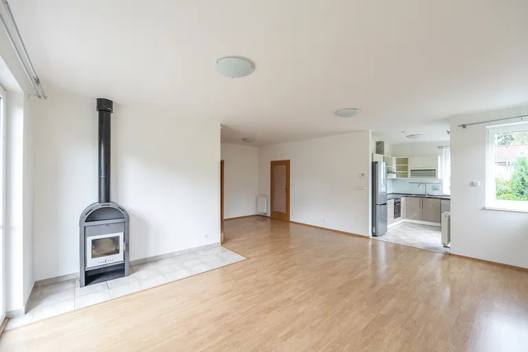 Za Farou, Slivenec - Prague 5 | Rent, House, Four-bedroom (5+kk), 185 m²