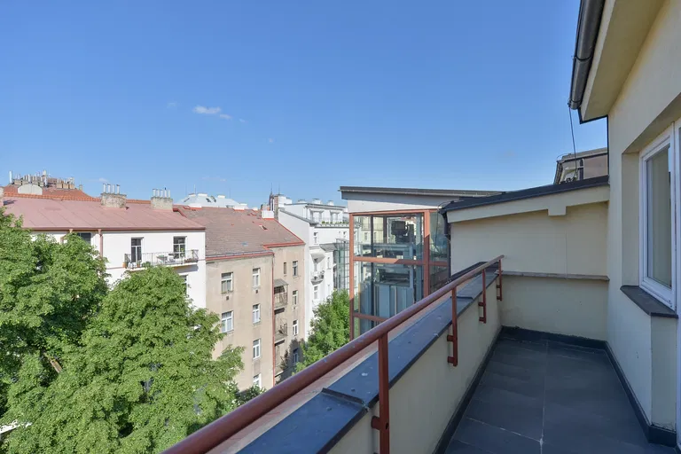 Šmeralova, Bubeneč - Praha 7 | Pronájem, Byt, 4+1, 146 m²