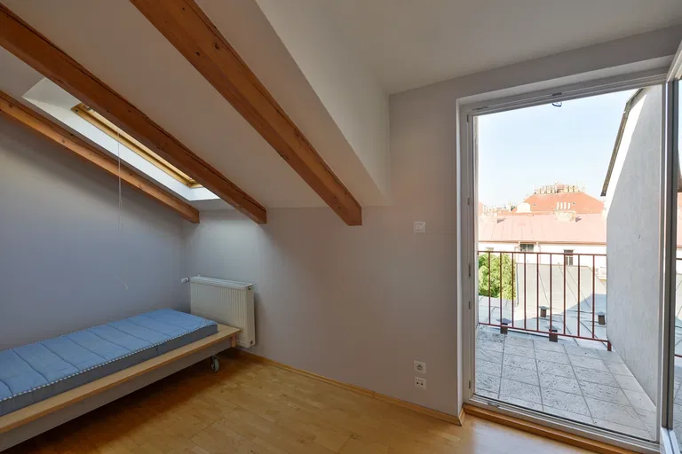 Šmeralova, Bubeneč - Praha 7 | Pronájem, Byt, 4+1, 146 m²