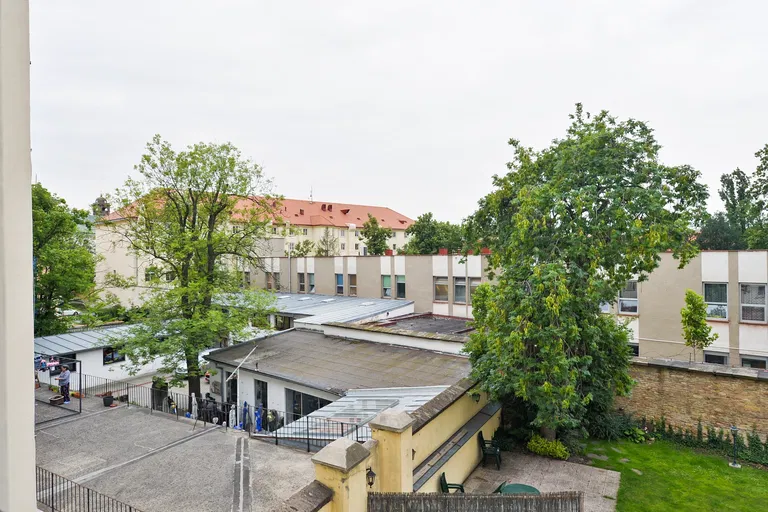 Salmovská, Nové Město - Praha 2 | Pronájem, Byt, 3+1, 98 m²