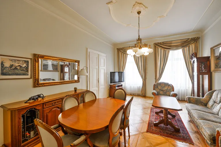 Salmovská, Nové Město - Praha 2 | Pronájem, Byt, 3+1, 98 m²