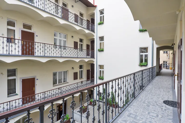 Vratislavova, Vyšehrad - Praha 2 | Pronájem, Byt, 1+kk, 37 m²