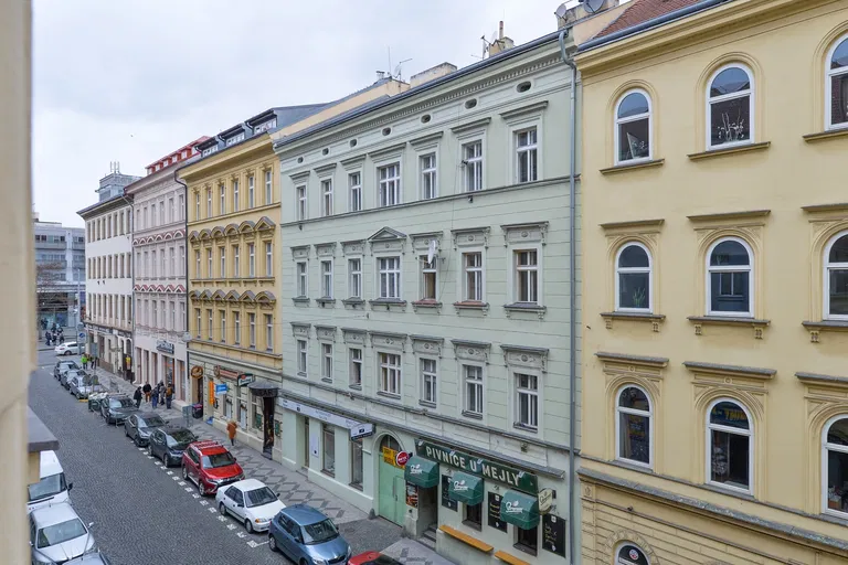 Na Bělidle, Smíchov - Prague 5 | Sale, Apartment, One-bedroom (2+kk), 69 m²