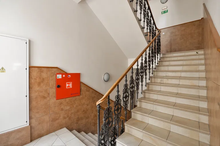 Na Bělidle, Smíchov - Prague 5 | Sale, Apartment, One-bedroom (2+kk), 69 m²