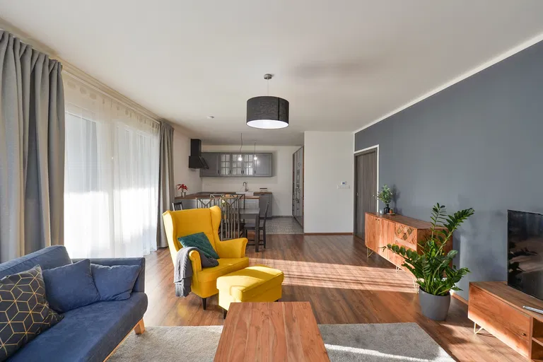 Ve Stráni, Herink - Praha-východ | Sale, House, Three-bedroom (4+kk), 136 m²