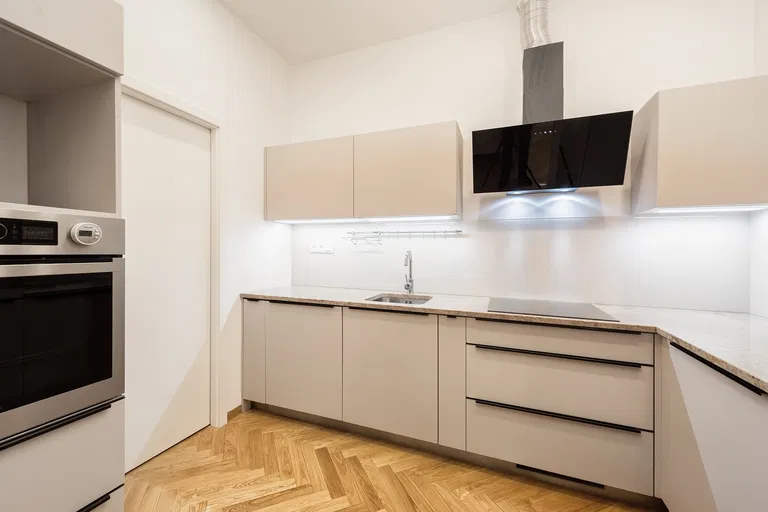 Gorkého, Brno - střed - Brno-město | Sale, Apartment, Three-bedroom (4+kk), 96 m²