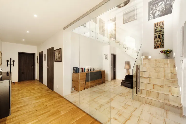 Česká, Brno - venkov - Brno-město | Prodej, Rodinný dům, 4+kk, 194 m²
