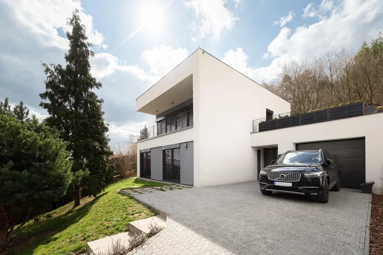 Česká, Brno - venkov - Brno-město | Prodej, Rodinný dům, 4+kk, 194 m²