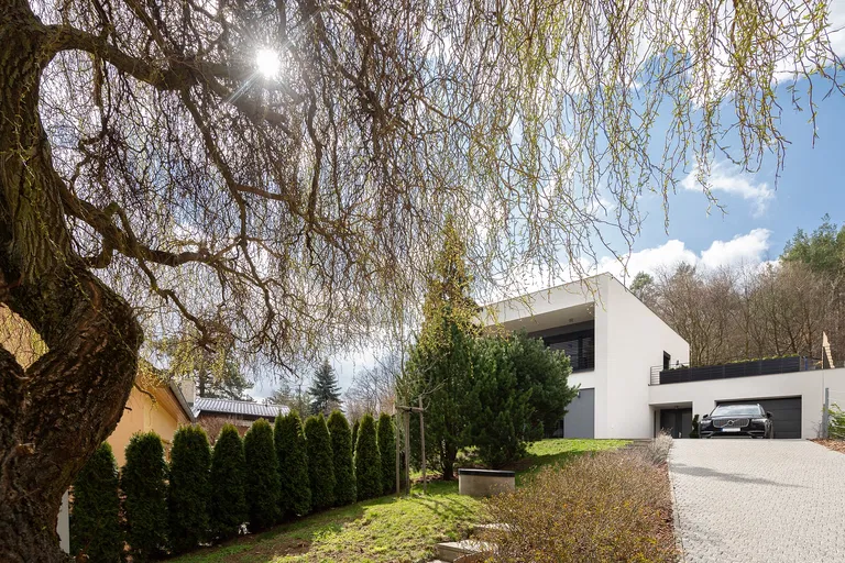 Česká, Brno - venkov - Brno-město | Prodej, Rodinný dům, 4+kk, 194 m²