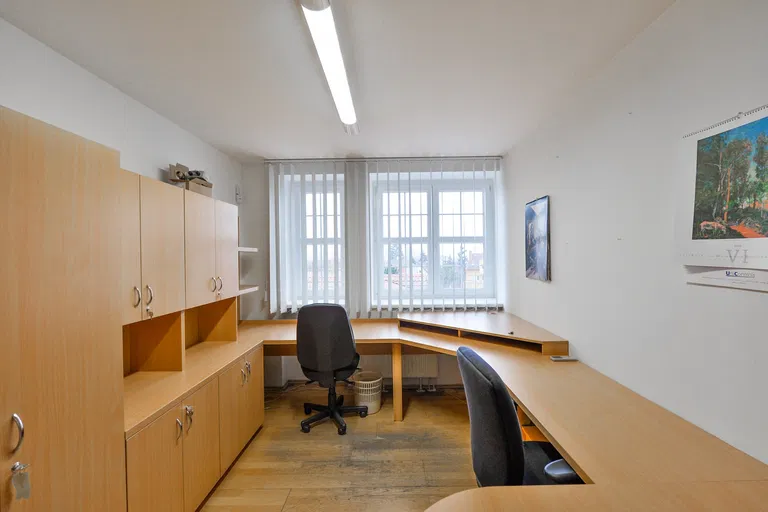 Stulíková, Kyje - Praha 9 | Prodej, Rodinný dům, 20+1, 477 m²