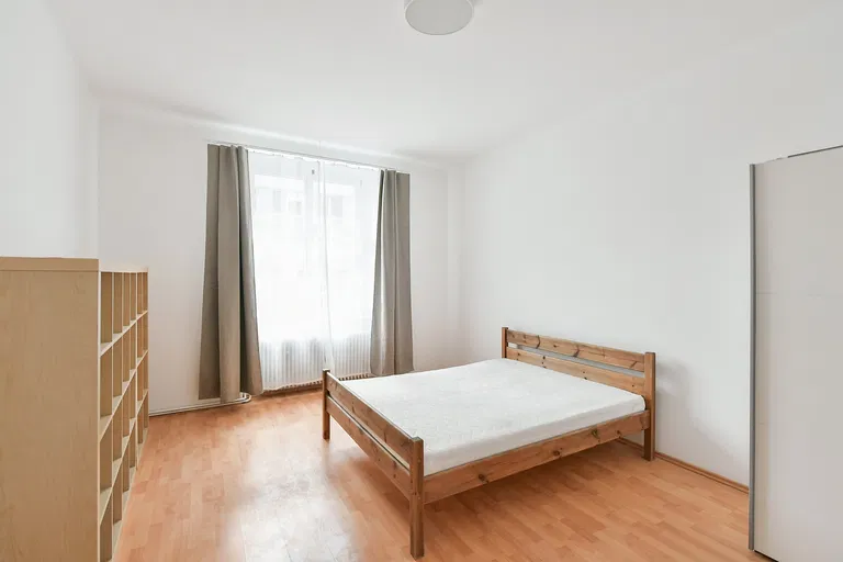Ladova, Nové Město - Prague 2 | Rent, Apartment, Three-bedroom (4+kk), 113 m²