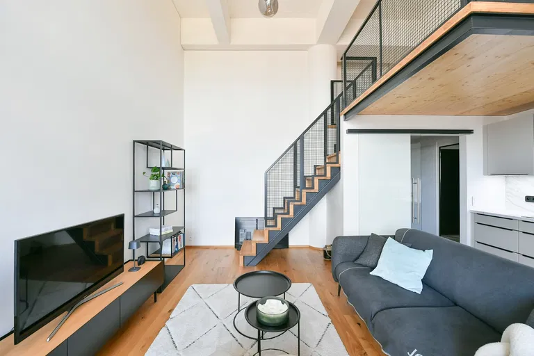 Naskové, Košíře - Praha 5 | Pronájem, Byt, 2+kk, 71 m²