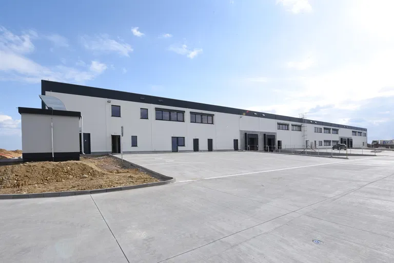Ke Kopanině, Tuchoměřice - Praha-západ | Pronájem, Průmyslový areál, 6737 m²