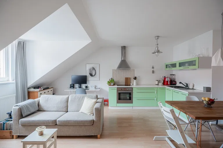 Sochařská, Bubeneč - Praha 7 | Pronájem, Byt, 2+kk, 99 m²