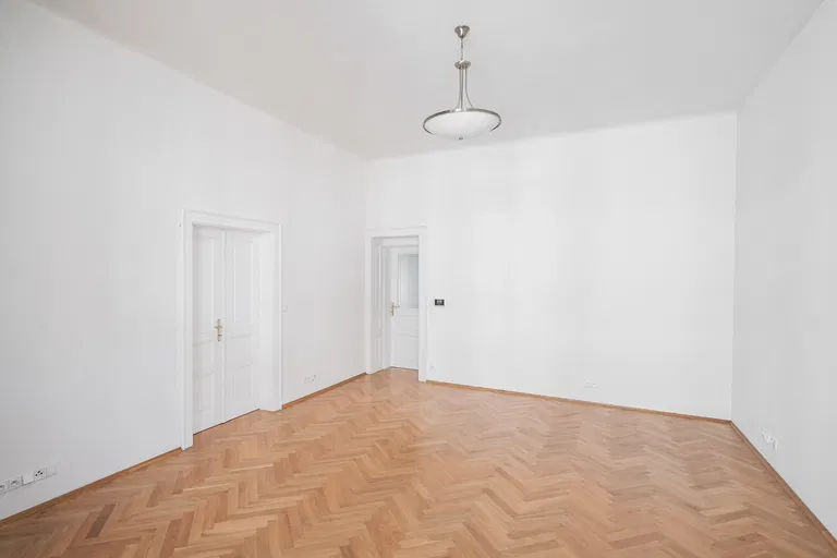Moravská, Vinohrady - Prague 2 | Rent, Apartment, One-bedroom (2+1), 88 m²