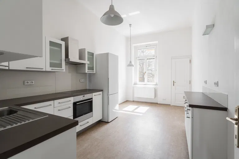 Moravská, Vinohrady - Prague 2 | Rent, Apartment, One-bedroom (2+1), 88 m²