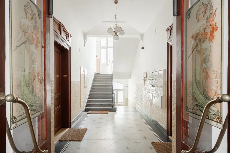 Moravská, Vinohrady - Prague 2 | Rent, Apartment, One-bedroom (2+1), 88 m²