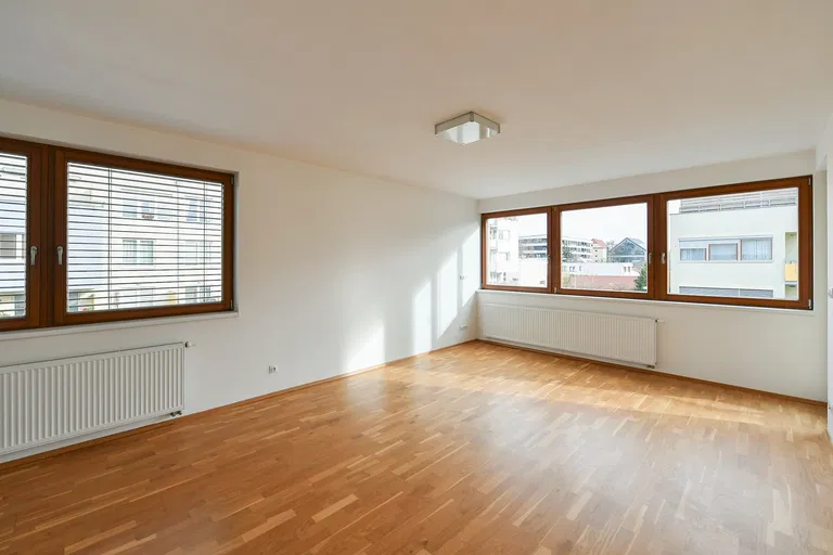 Harlacherova, Záběhlice - Prague 10 | Rent, Apartment, One-bedroom (2+kk), 63 m²