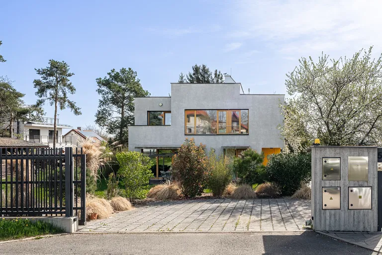 Ve Smrčině, Slivenec - Prague 5 | Sale, House, Four-bedroom (5+kk), 187 m²