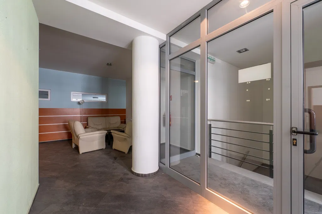 Radlinského, Staré Mesto - Bratislava I | Prodej, Kancelářské prostory, 637.9 m²