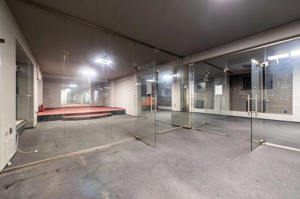 Radlinského, Staré Mesto - Bratislava I | Prodej, Kancelářské prostory, 637.9 m²