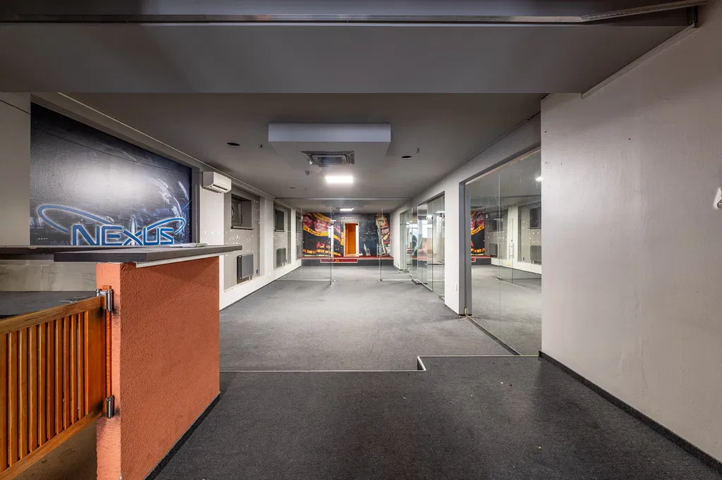 Radlinského, Staré Mesto - Bratislava I | Prodej, Kancelářské prostory, 637.9 m²