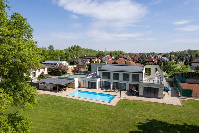 Fibichova, Břeclav - Břeclav | Sale, House, Five-bedroom (6+kk), 398 m²