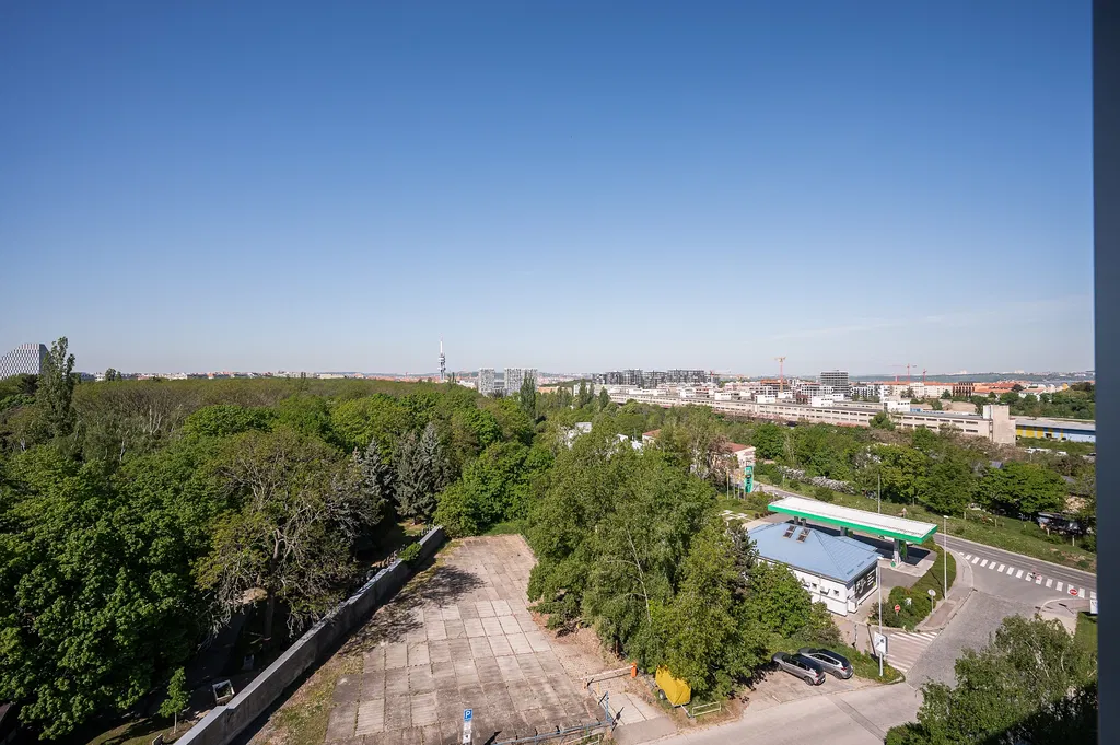 U Nákladového nádraží, Strašnice - Praha 3 | Pronájem, Administrativní budova, 3 977 m²