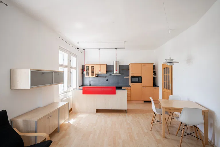 Londýnská, Vinohrady - Prague 2 | Rent, Apartment, Three-bedroom (4+kk), 75 m²