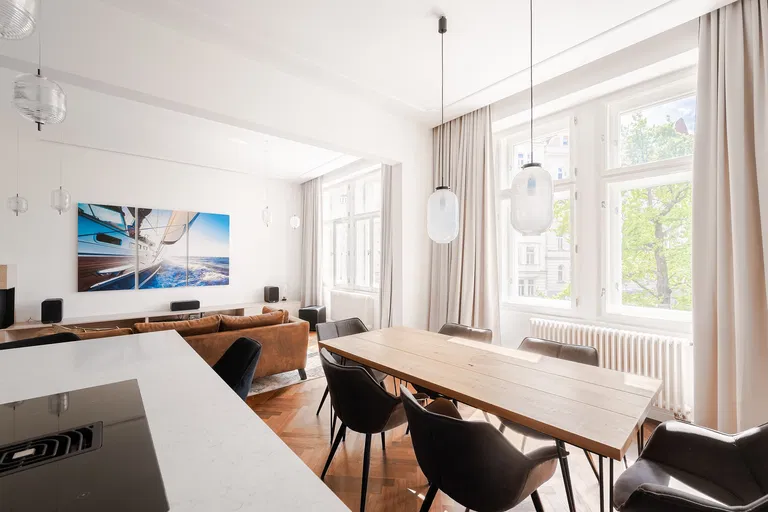 U Rajské zahrady, Žižkov - Prague 3 | Rent, Apartment, Two-bedroom (3+kk), 98 m²