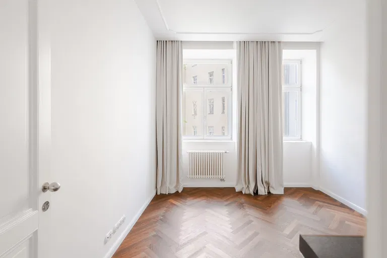 U Rajské zahrady, Žižkov - Prague 3 | Rent, Apartment, Two-bedroom (3+kk), 98 m²