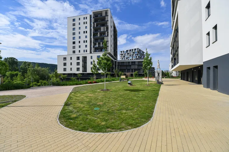 Mezi Vodami, Modřany - Praha 4 | Pronájem, Byt, 3+kk, 106 m²
