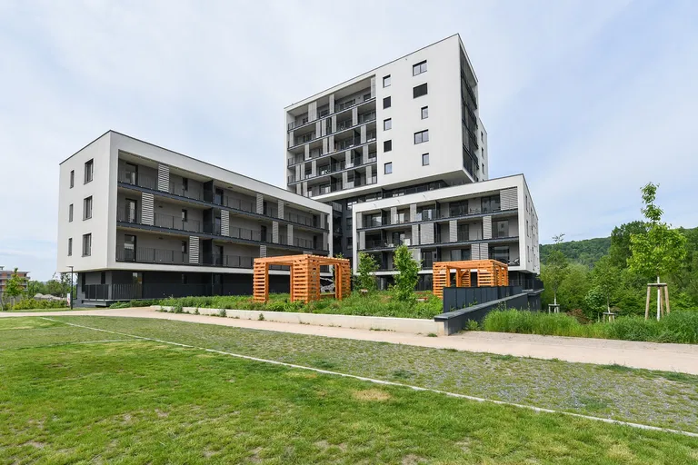 Mezi Vodami, Modřany - Praha 4 | Pronájem, Byt, 3+kk, 106 m²