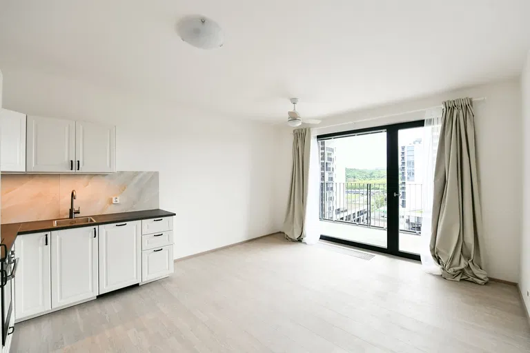 Mezi Vodami, Modřany - Praha 4 | Pronájem, Byt, 1+kk, 41 m²