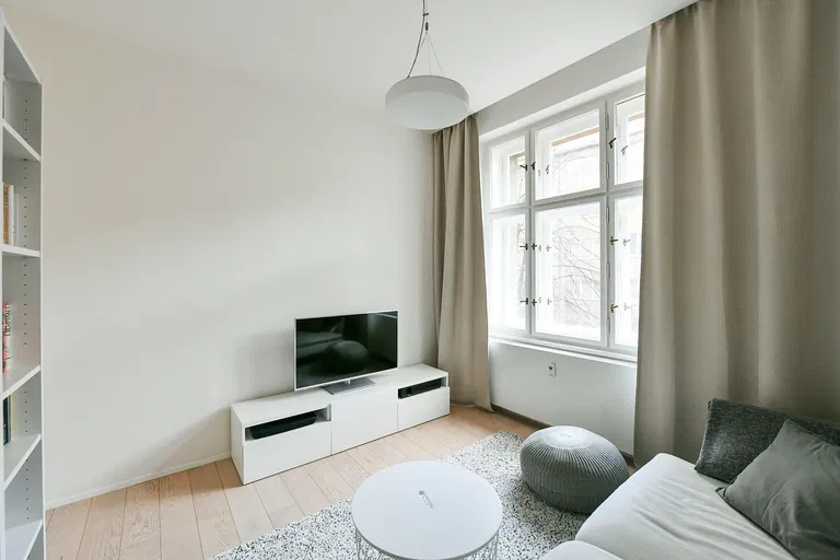 Lucemburská, Vinohrady - Praha 3 | Pronájem, Byt, 2+kk, 50 m²