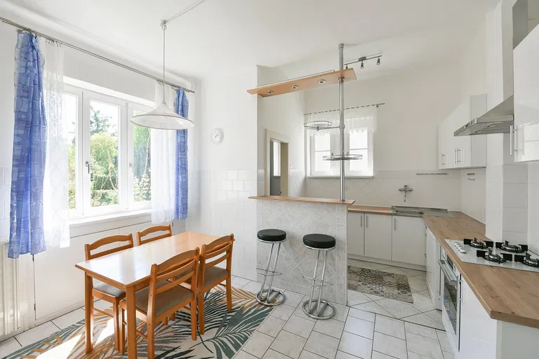 Nad Šárkou, Dejvice - Praha 6 | Pronájem, Byt, 4+1, 150 m²