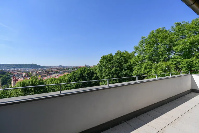 Na Bučance, Nusle - Prague 4 | Rent, Apartment, Four-bedroom (5+kk), 198 m²