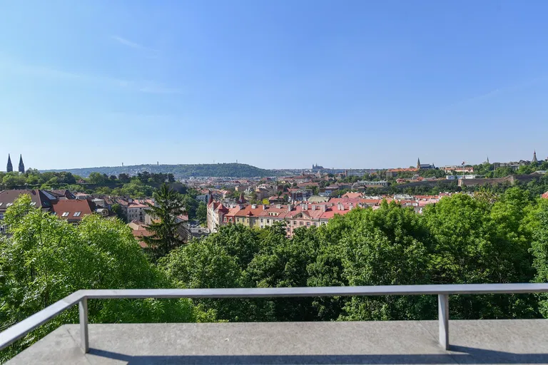 Na Bučance, Nusle - Prague 4 | Rent, Apartment, Four-bedroom (5+kk), 198 m²
