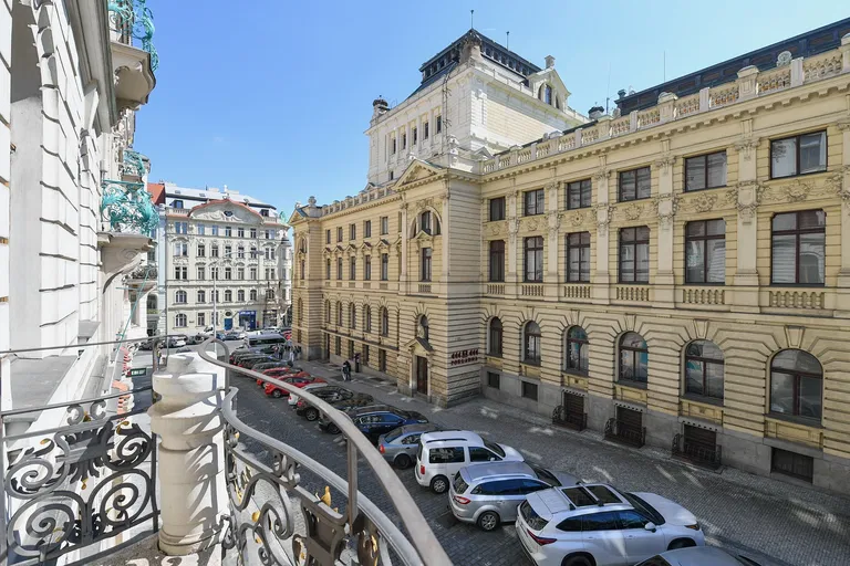 Ibsenova, Vinohrady - Prague 2 | Rent, Apartment, Three-bedroom (4+1), 224 m²