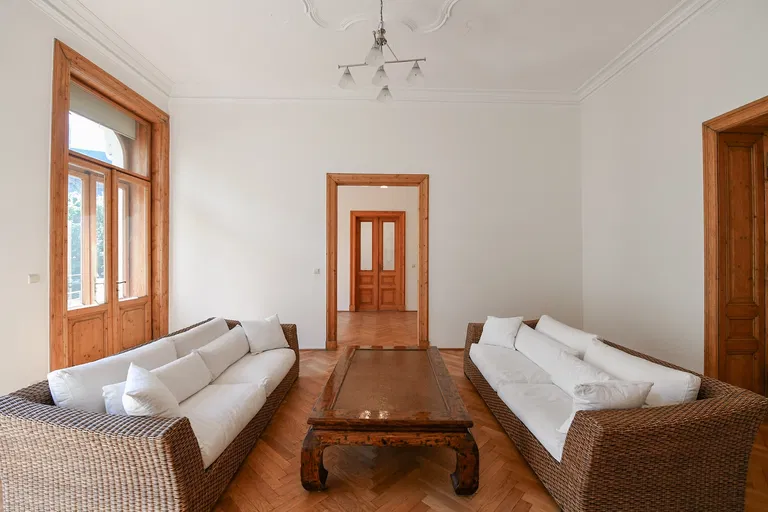 Ibsenova, Vinohrady - Prague 2 | Rent, Apartment, Three-bedroom (4+1), 224 m²