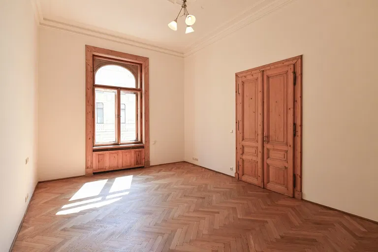 Ibsenova, Vinohrady - Prague 2 | Rent, Apartment, Three-bedroom (4+1), 224 m²