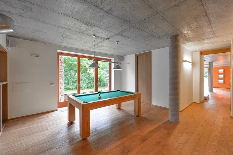 Pod Útesy, Hlubočepy - Praha 5 | Pronájem, Rodinný dům, 7+kk, 446 m²