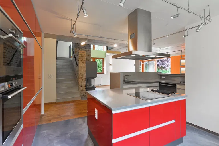 Pod Útesy, Hlubočepy - Praha 5 | Pronájem, Rodinný dům, 7+kk, 446 m²