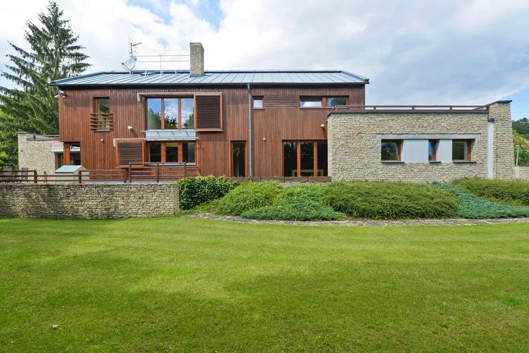 Pod Útesy, Hlubočepy - Praha 5 | Pronájem, Rodinný dům, 7+kk, 446 m²