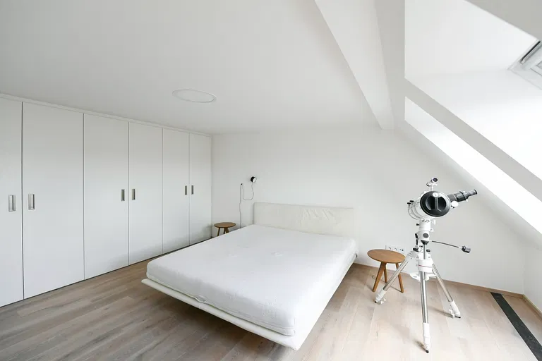 Jana Zajíce, Bubeneč - Praha 7 | Pronájem, Byt, 3+1, 115 m²