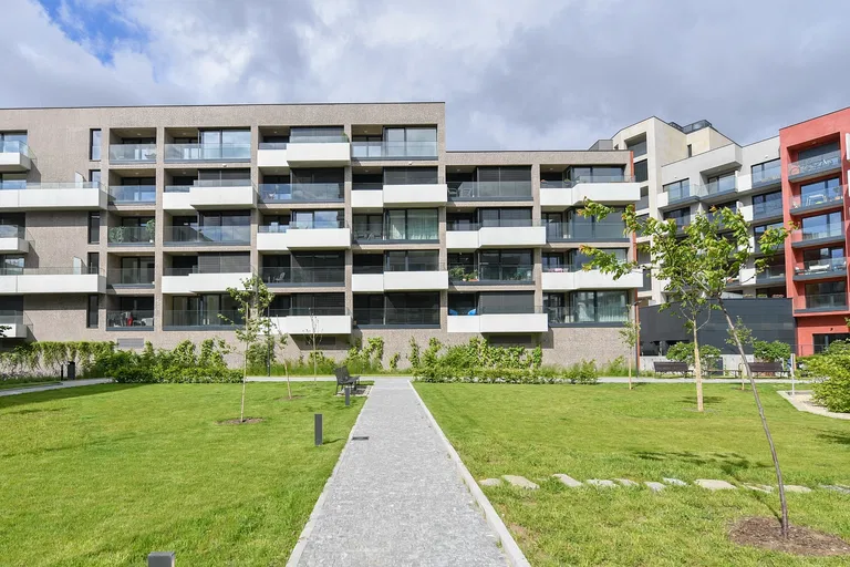 Tetauerova, Žižkov - Prague 3 | Rent, Apartment, Three-bedroom (4+kk), 128 m²