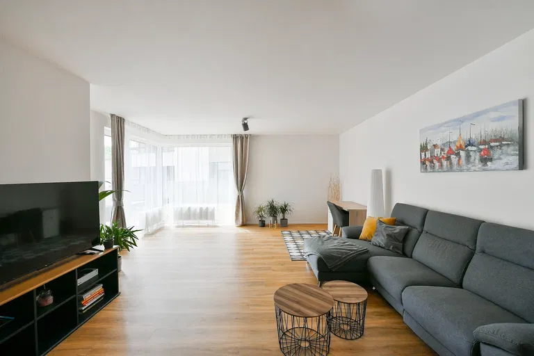 Holečkova, Smíchov - Praha 5 | Pronájem, Byt, 2+kk, 81 m²